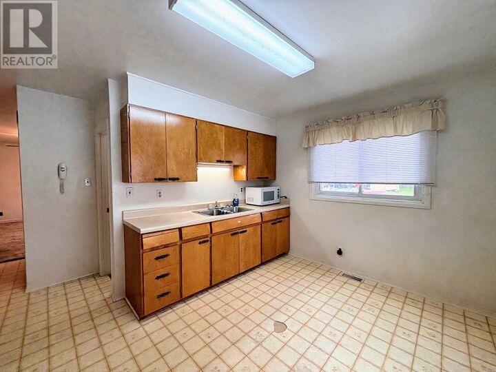 Property Photo:  15 Falcon Ave  ON P0T 2C0 