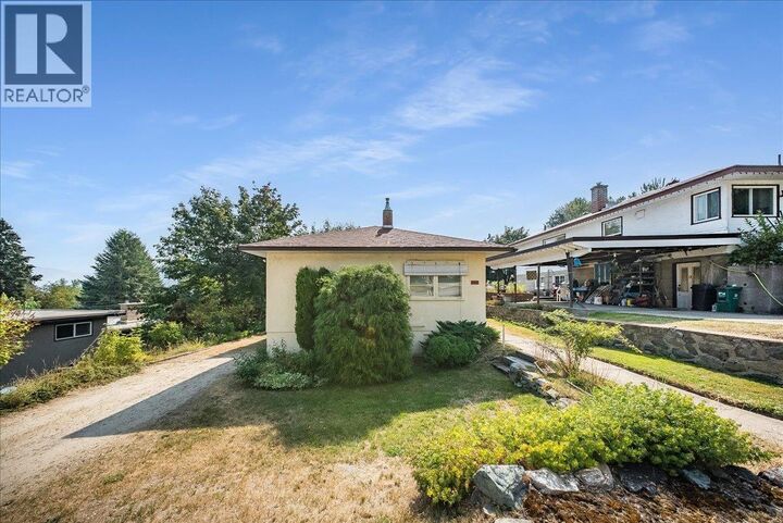 664 Forrest Drive — photo 1