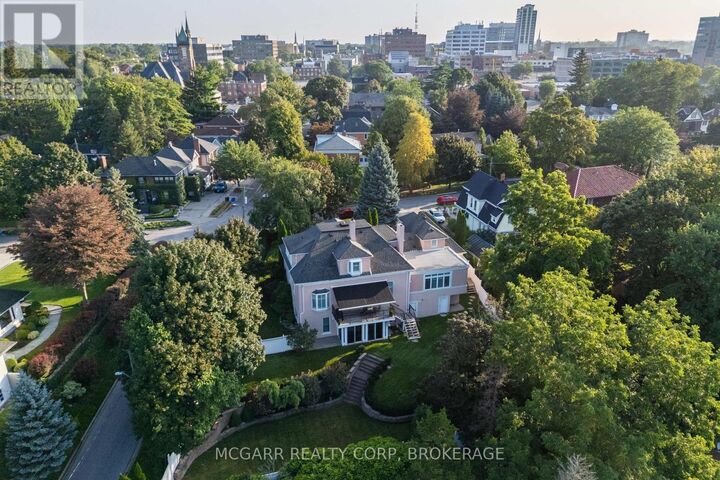 Property Photo: 39 Yates Street ON L2R 5R3