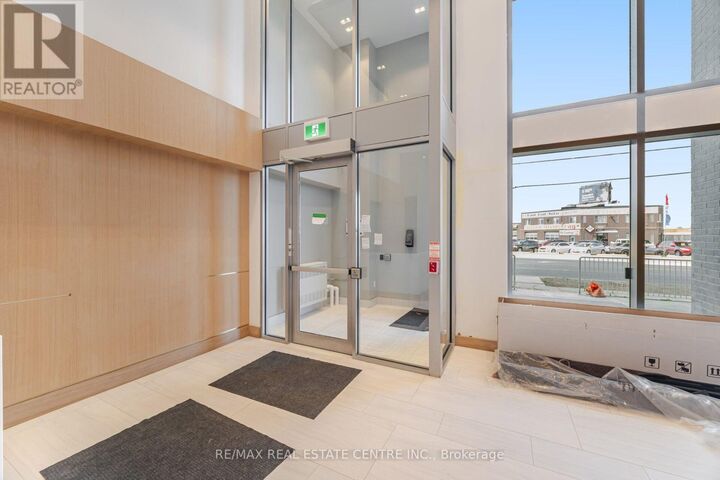 Property Photo: 2782 Barton Street East 1608 ON L8E 0L3
