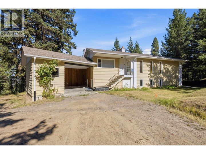 Property Photo: 1004 Hodgson Road BC V2G 4Y3