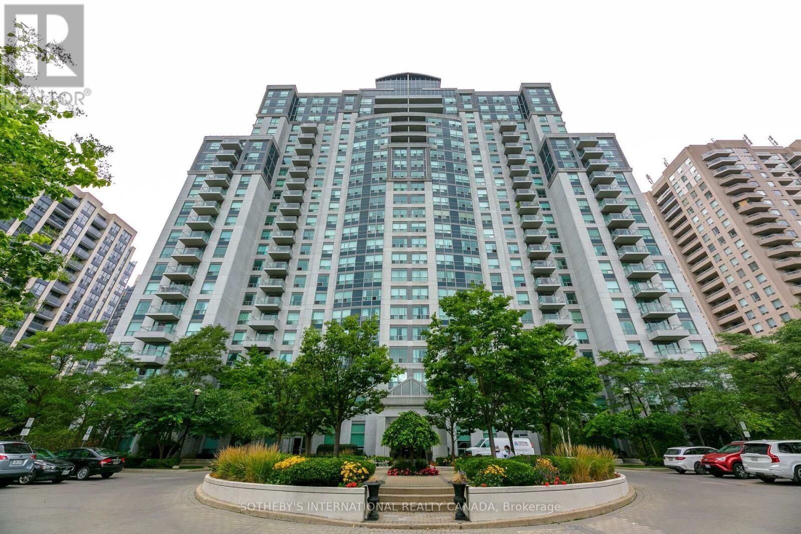 Property Photo:  188 Doris Avenue 214  ON M2N 6Z5 
