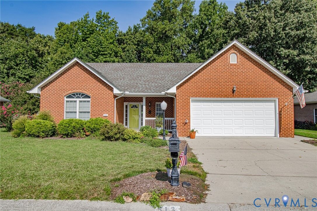 Property Photo:  513 Cobblestone Drive  VA 23860 