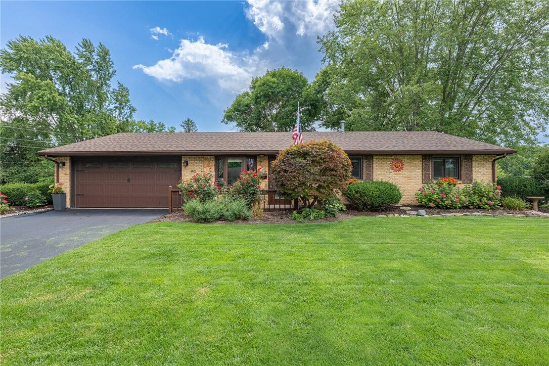 Property Photo: 140 Cloverwood Drive OH 45458
