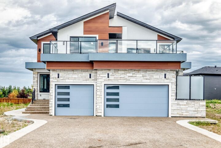 Property Photo:  6111 27 Street NE  AB T0C 2K0 