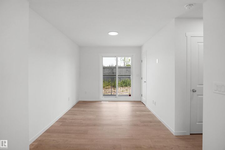 Property Photo: 531 Merlin Landing Landing NW 14 AB T5S 0L9