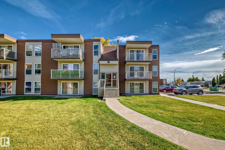 Property Photo:  7220 144 Avenue NW 206  AB T5C 3E4 