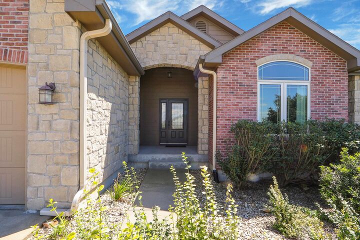 Property Photo: 3605 Eastridge Circle KS 66503