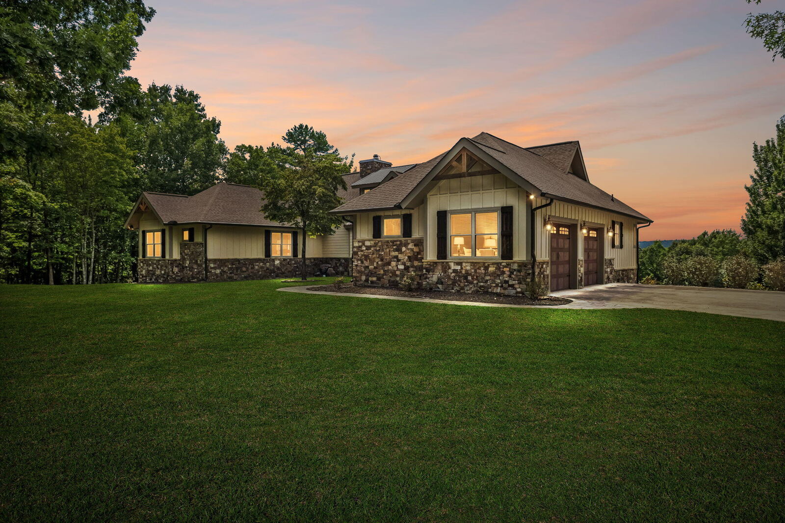Property Photo:  2620 Hobbstown Road  TN 37327 