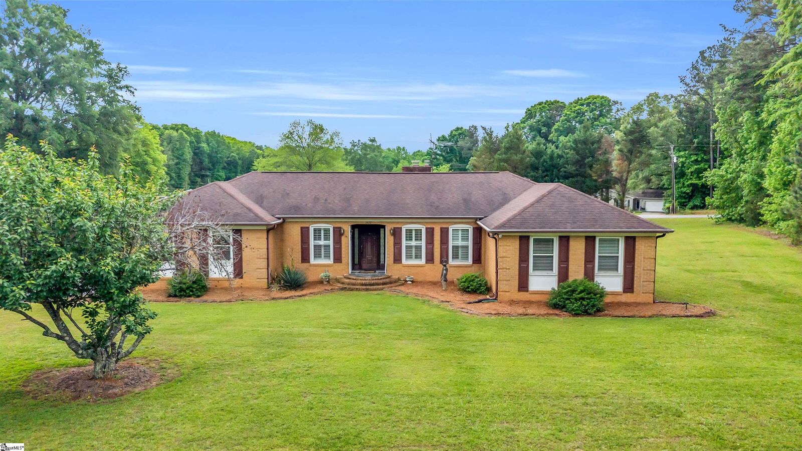Property Photo:  1527 Pine Haven St Ext Street  SC 29360 