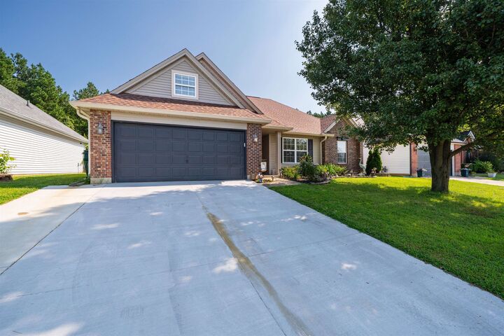 Property Photo: 4008 Reliant Circle KY 42301