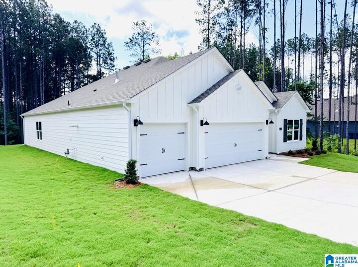Property Photo: 732 Empire Avenue AL 35043