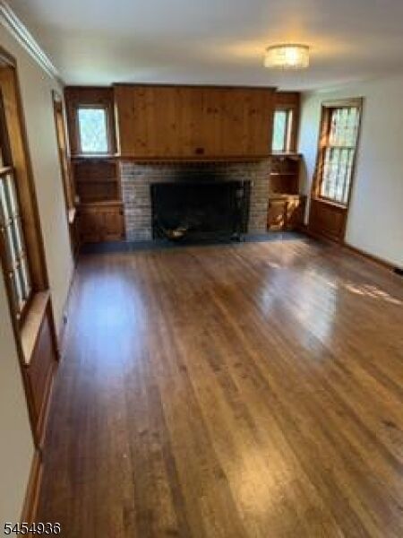 Property Photo:  22 Hillside Way  NJ 07078 
