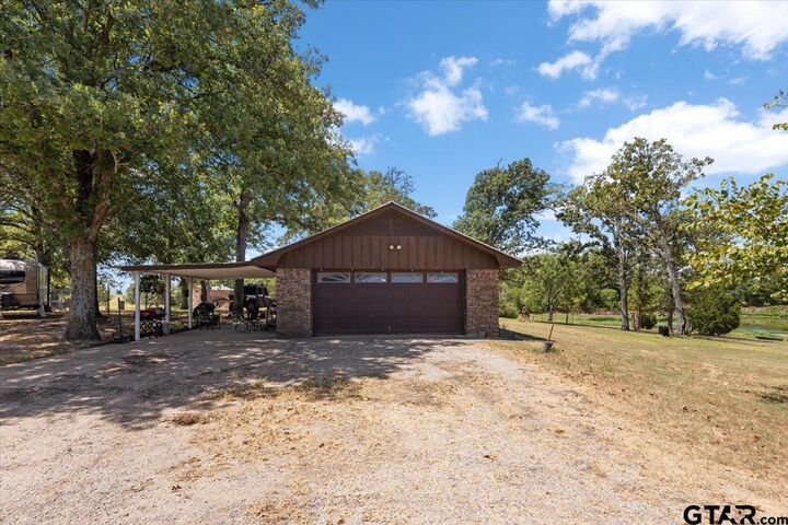 Property Photo:  1828 Vz Count Rd 2311  TX 75147 