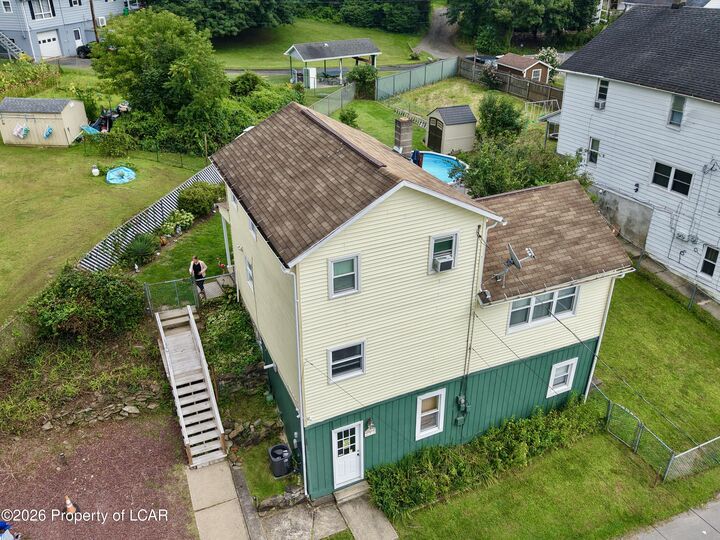 Property Photo: 272 Vine Street PA 18651