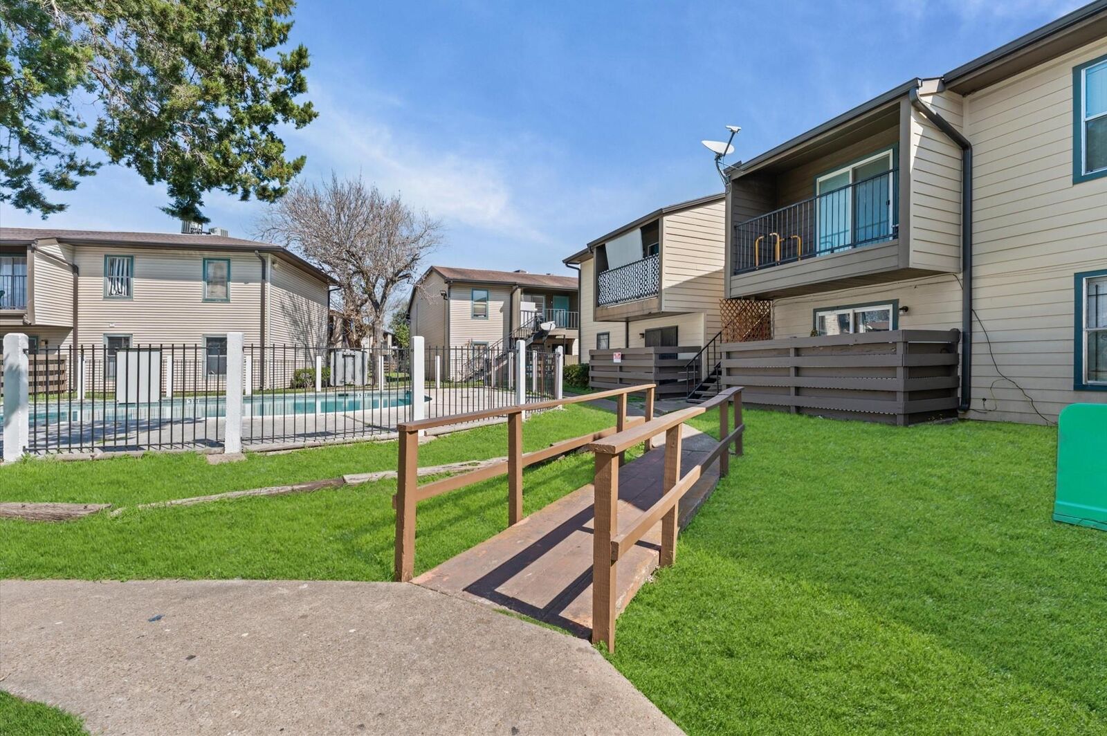 Property Photo: 6161 Reims Road 300 TX 77036