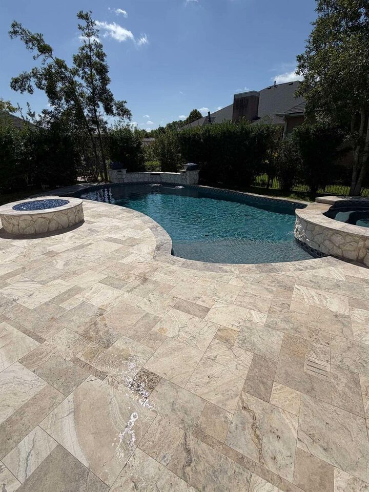 Property Photo:  177 Somerton Drive  TX 77356 