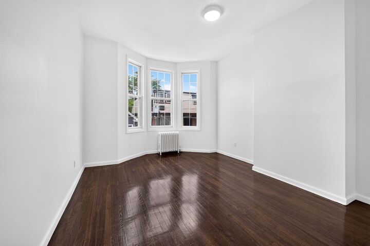 Property Photo:  210 36th St #1L  NJ 07087 