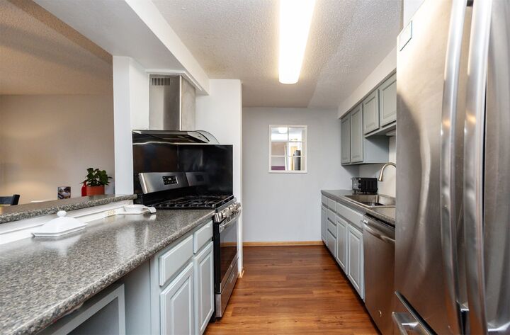 Property Photo: 5118 Bel Aire Road IA 50310