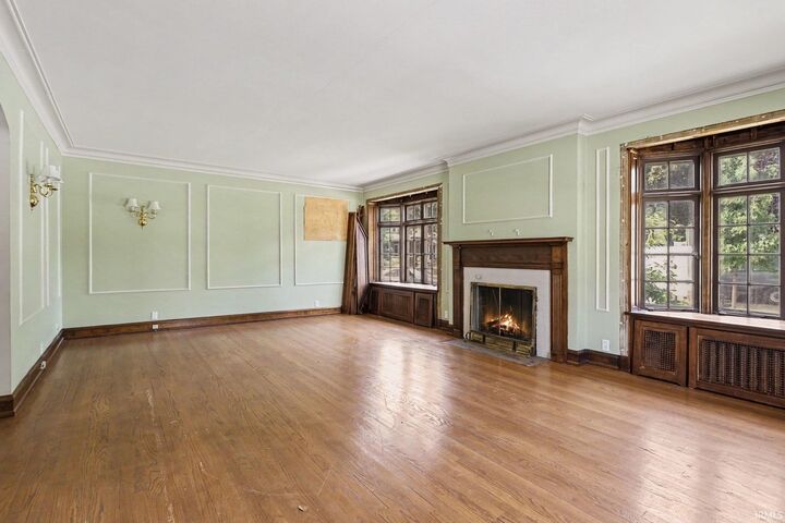 Property Photo:  919 Riverside Drive  IN 46616 