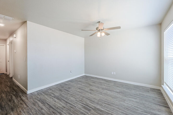 Property Photo: 7542 33rd Place TX 79407