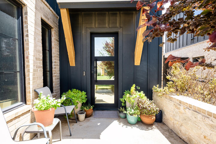 Property Photo:  13 Wilshire Boulevard  TX 79416 