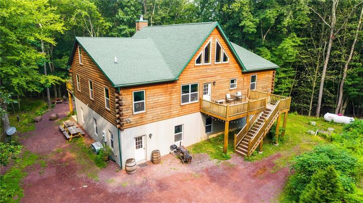 Property Photo:  14 River Drive  PA 18661 