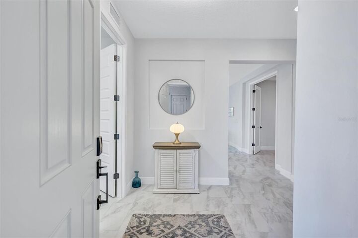 Property Photo:  10606 Klee Avenue  FL 34212 