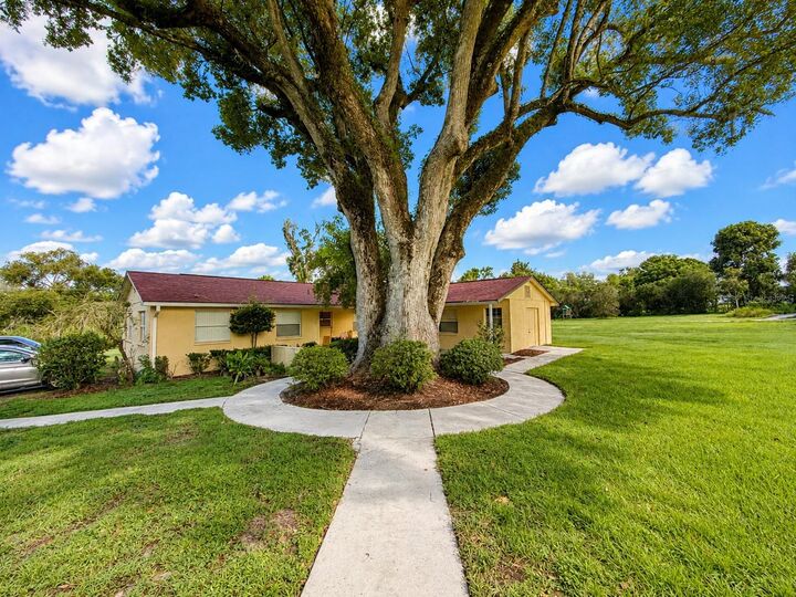 Property Photo:  37701 Camphor Drive  FL 33525 