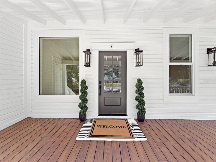 Property Photo:  317 W Frances Avenue  FL 33602 