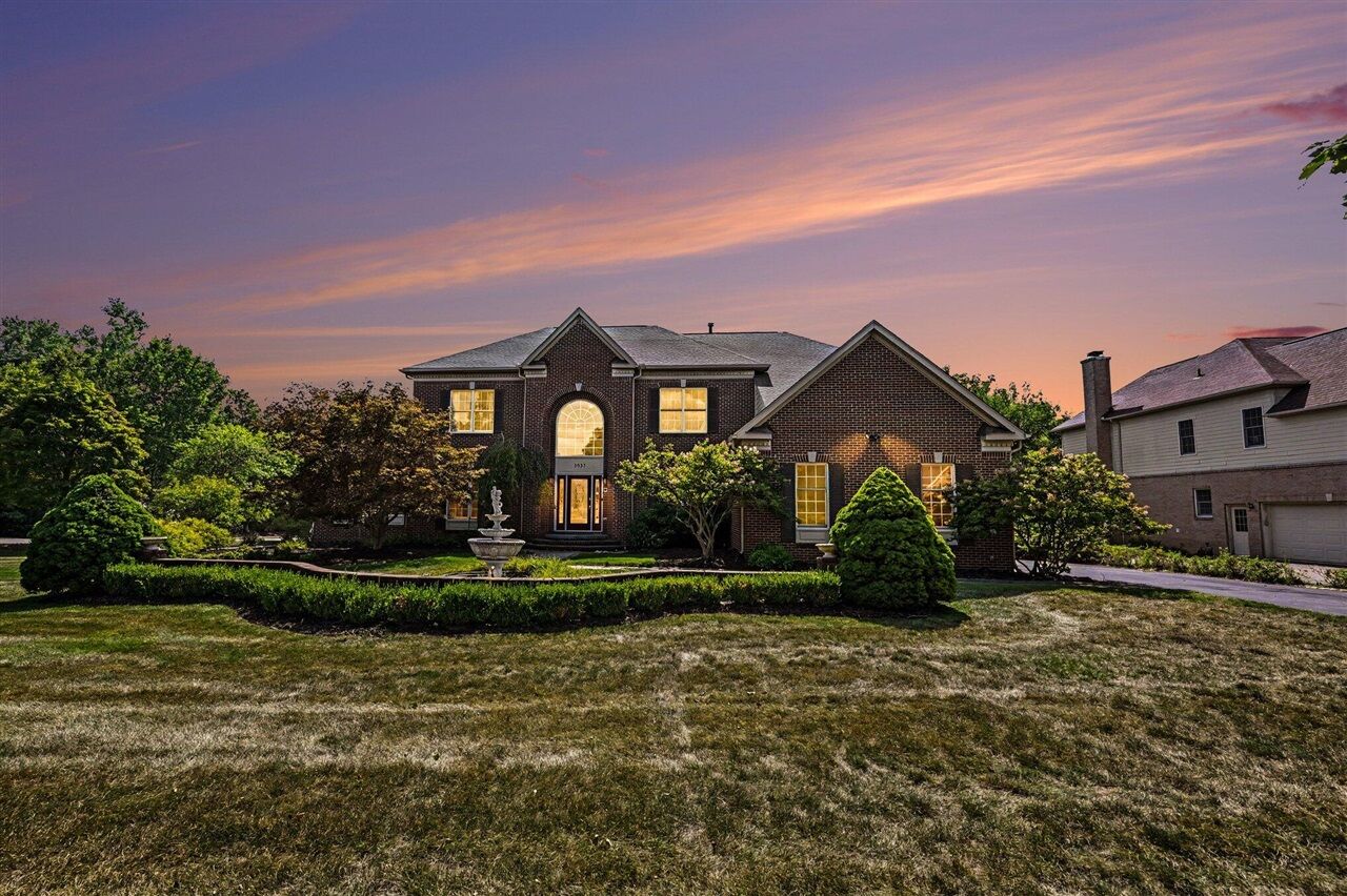 Property Photo: 3037 Walnut Ridge Drive MI 48103-2194