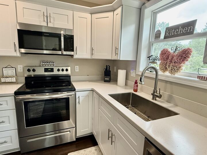 Property Photo: 4557 F-41 MI 48750