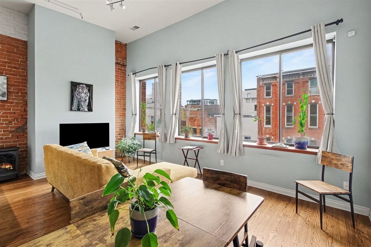 Property Photo:  120 W Washington Street I  MI 48104-1356 