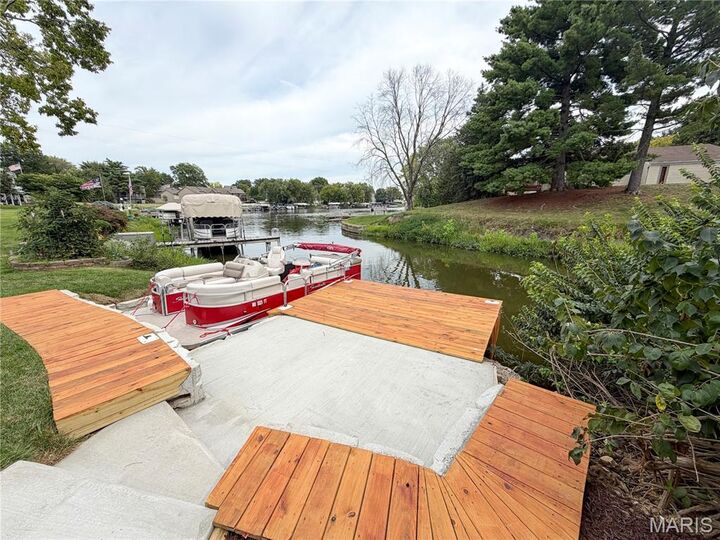 Property Photo:  14 Bayside Court  MO 63367 