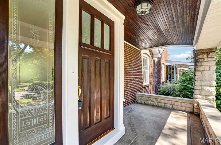 Property Photo:  4005 Dover Place  MO 63116 