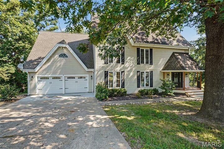 Property Photo: 3 Oak Bluff Drive MO 63367