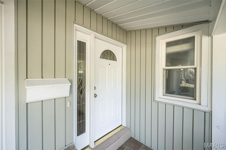 Property Photo: 1840 Saint Anthony Lane MO 63033