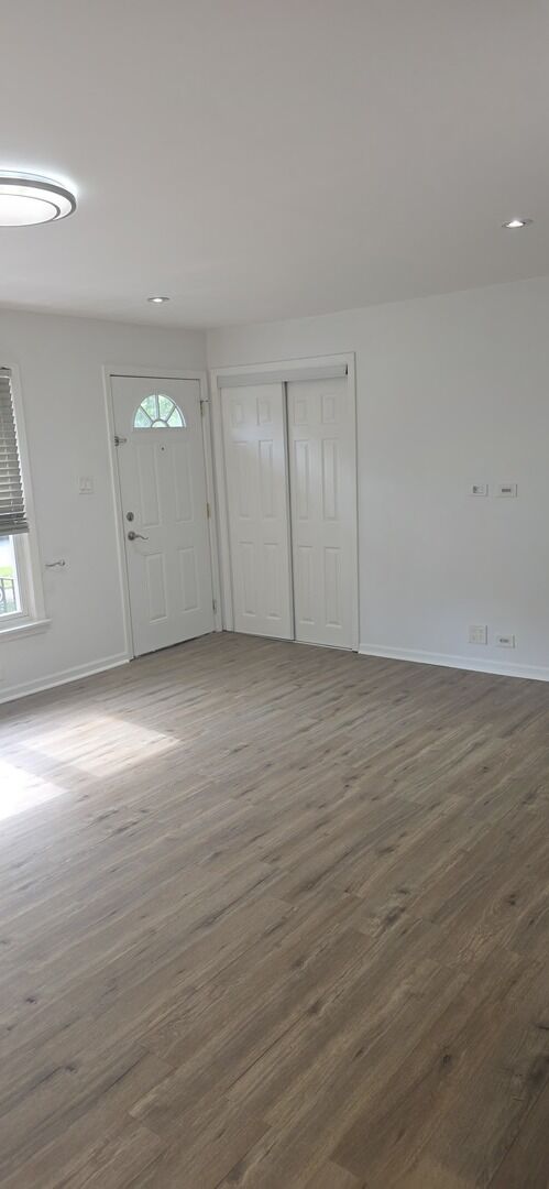 Property Photo:  9140 S Central Avenue  IL 60453 