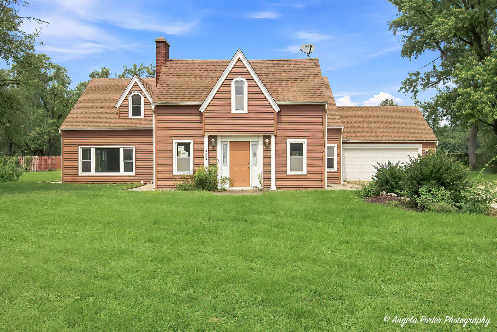 Property Photo: 4604 Lakeshore Drive IL 60050