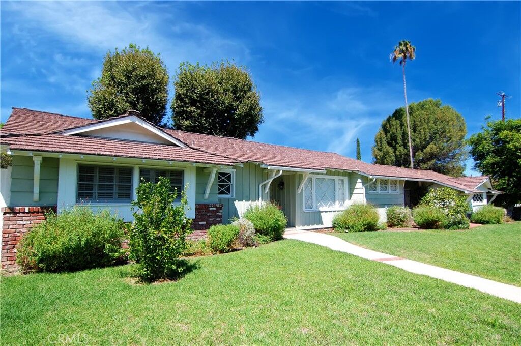 Property Photo:  6257 Melba Avenue  CA 91367 