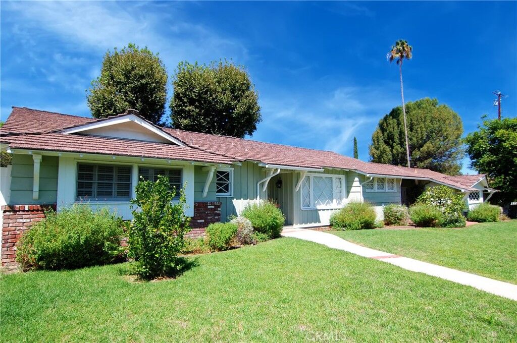 Property Photo:  6257 Melba Avenue  CA 91367 