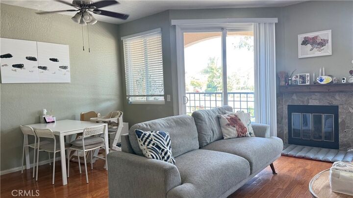 Property Photo: 6131 Calle Mariselda 104 CA 92124