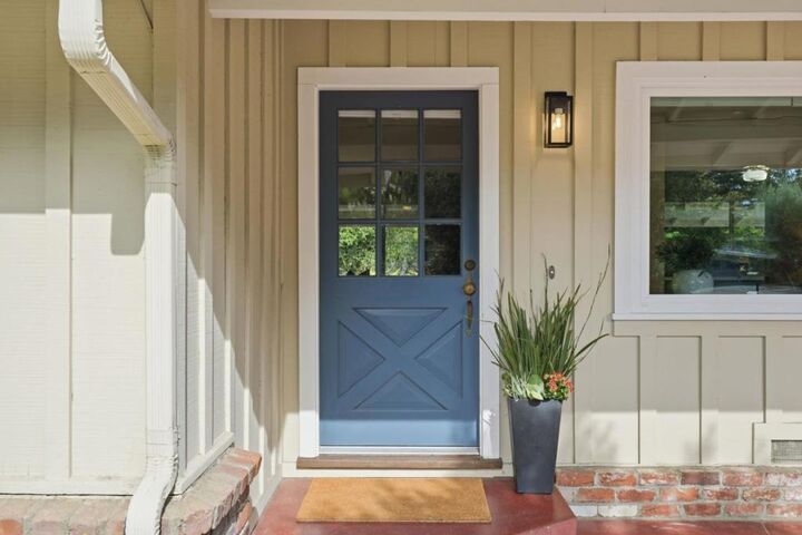 Property Photo: 1545 Truman Avenue CA 94024