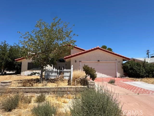 Property Photo: 10331 N Loop Boulevard CA 93505