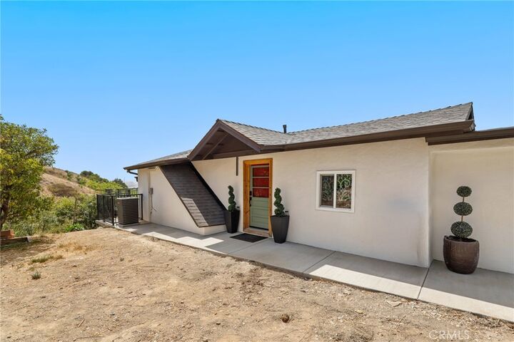 Property Photo: 4112 Telluride CA 90031