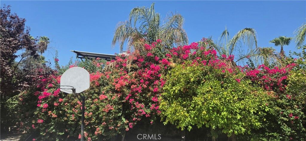 Property Photo: 6300 Devon CA 93309