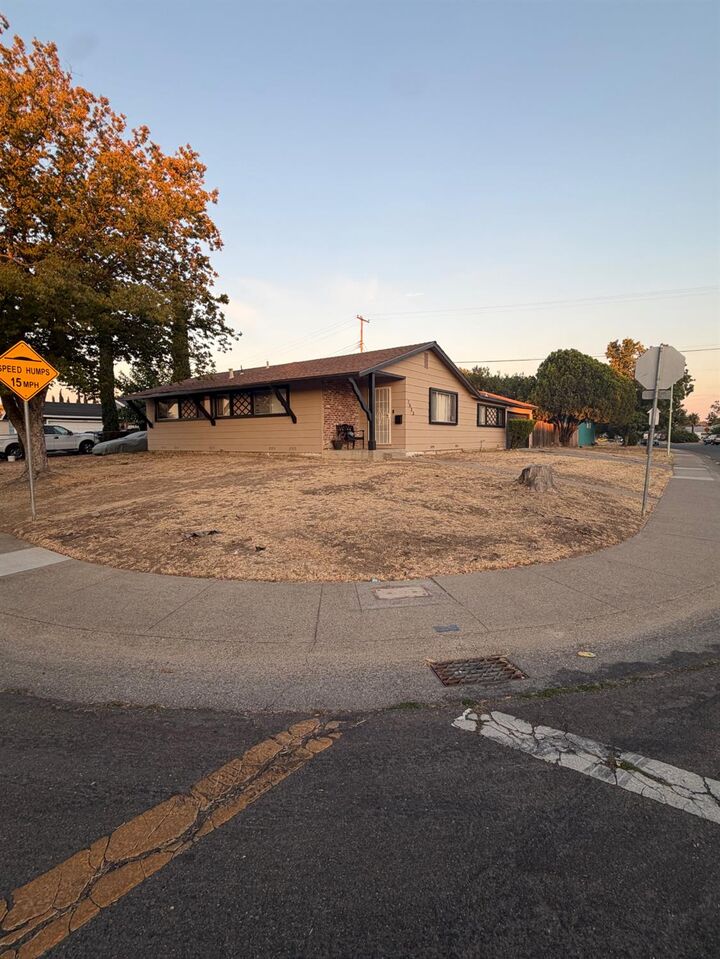 Property Photo:  7533 29th Street  CA 95822 