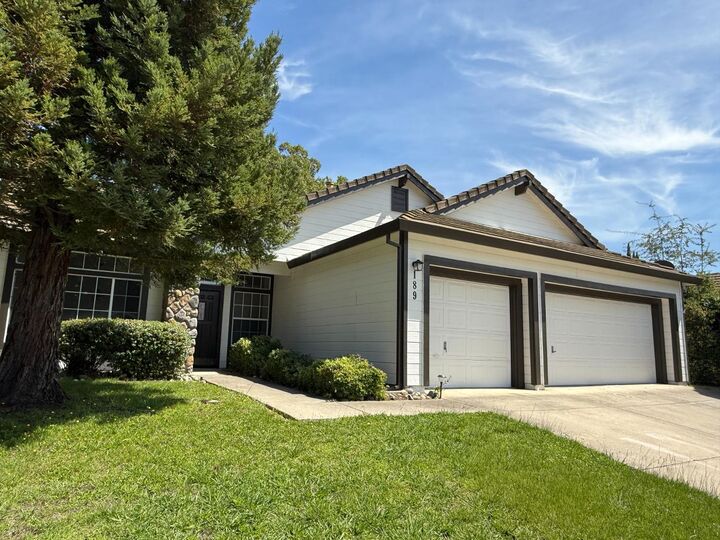 Property Photo:  189 Sterling Oak Drive  CA 95632 
