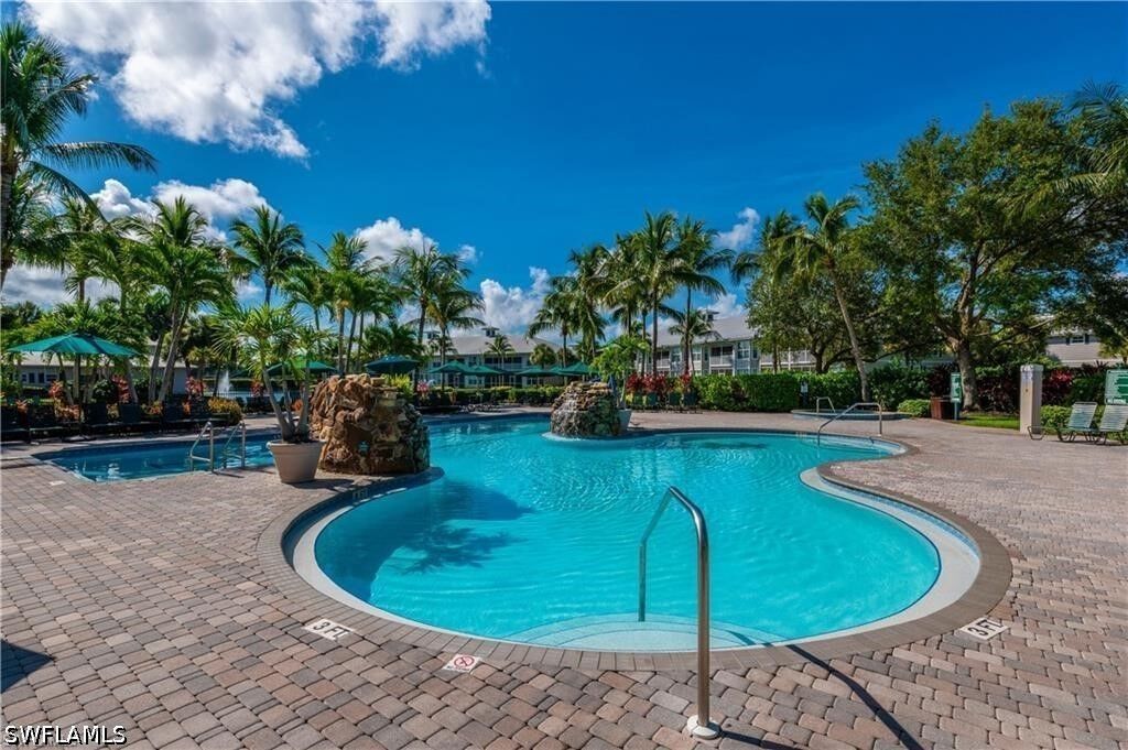 Property Photo: 7940 Mahogany Run Lane 623 FL 34113