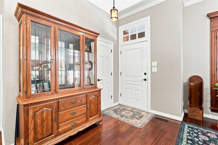 Property Photo:  3 Woodcrest Lane  OK 74604 